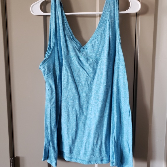 Torrid beautiful blue soft tank top! Size 2x - Picture 3 of 3